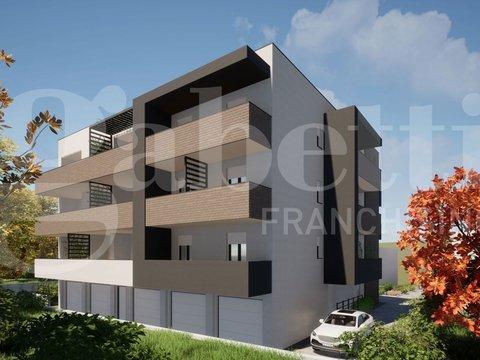 Quadrilocale in Strada Ospedalone San Francesco, 1, Collestrada, Perugia