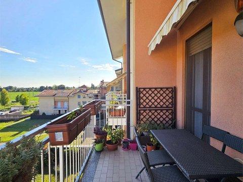 Quadrilocale in Via Galileo Vercesi, 29, San Pietro - Boschetto, Abbiategrasso