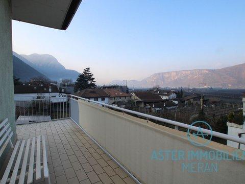 Appartamento in Via Giuseppe Garibaldi s.n.c, Laives-Leifers