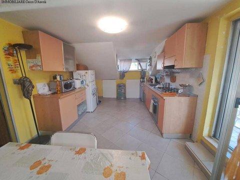 Quadrilocale a Monticelli-Brecciarolo-Poggio di Bretta, Ascoli Piceno