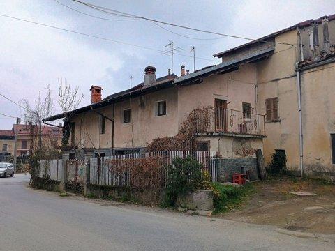 Casa indipendente in Via Ospedale, Giaveno