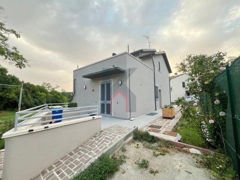 Casa indipendente a Villa Selva - San Leonardo, Forlì