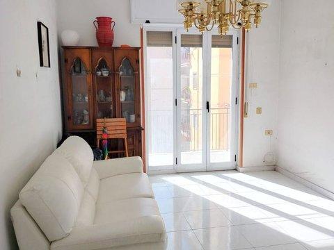 Trilocale in Via Bernardo Quaranta, 37, San Giovanni a Teduccio, Napoli