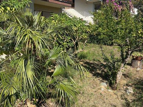 Appartamento in Via de Nardis, Centro, Grottammare