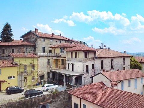 Appartamento in Via Giulio Adamoli, 2, Besozzo