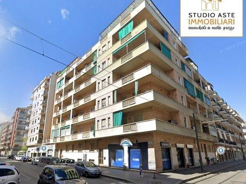 Bilocale in Via Michele Coppino, 94, Borgo Vittoria, Torino
