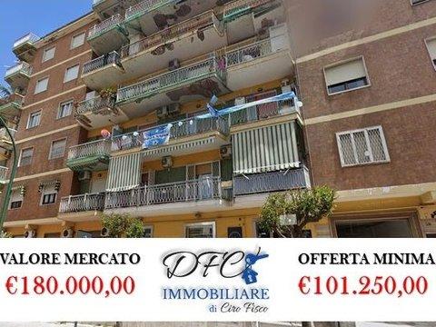 Trilocale in via Armando Diaz, Centro Città, Casoria
