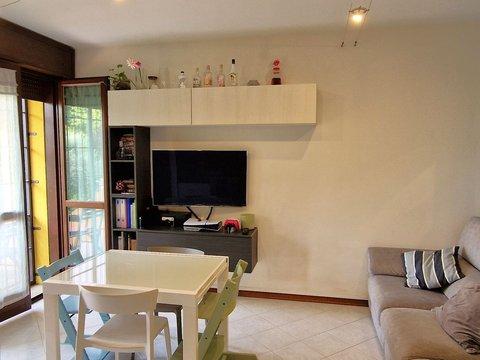 Trilocale in Via Giuseppe Dossetti, 18, San Prospero - Zello, Imola