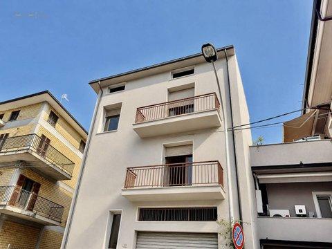 Trilocale in Via Puglia, 31, Centro, San Benedetto del Tronto