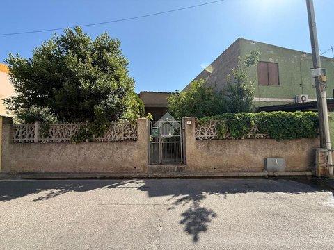 Casa indipendente in Via G. B. Tuveri, 9, Assemini