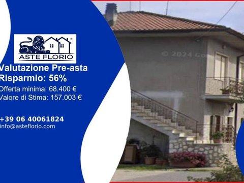 Appartamento in Via Ceriara, Sezze