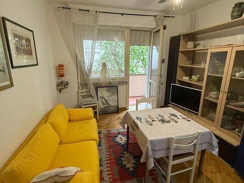 Bilocale in Via Rinchiosa, Marina di Carrara, Carrara