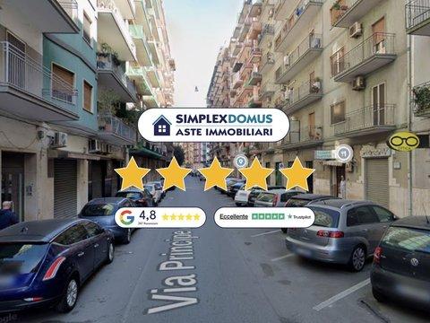 Quadrilocale in Via Principe Amedeo, Tre Carrare - Battisti, Taranto
