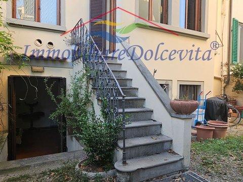 Appartamento su due piani in Via Cimabue, 10, Beccaria - Piagentina, Firenze