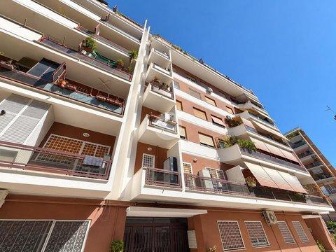 Trilocale in Via Prospero Alpino, 20, Garbatella, Roma