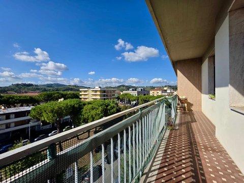 Quadrilocale in Via Carlo D'Angiò, 58, Europa - Parco dell'Anconella, Firenze
