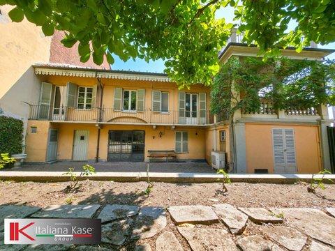 Villa in Via G. Matteotti, 12, Centro, Settimo Torinese