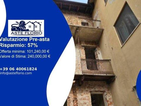 Villa in Via Milanesio di Coassolo, Carmagnola