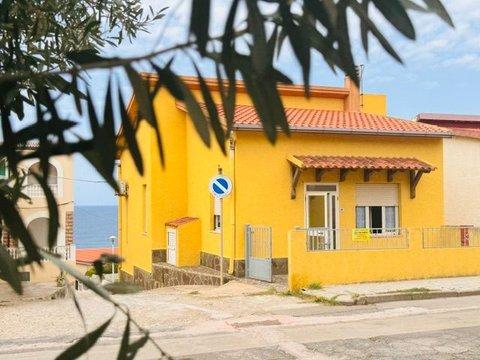 Villa in Lungomare Alabe, Tresnuraghes