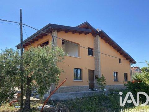Villa in Contrada San Giovanni, 38, Controguerra