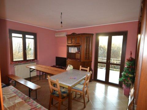 Appartamento in Via Vivaldi, 8, Roletto
