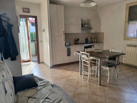 Bilocale in Via Israeliti s.n.c, Cento, Cento