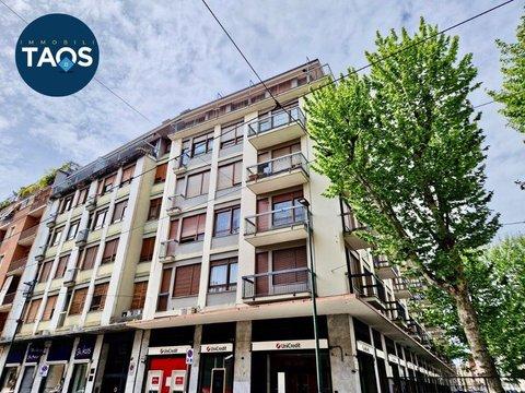 Appartamento in via Chiesa della Salute, 49, Borgo Vittoria, Torino