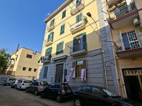 Trilocale in via Due Luglio 1820, 5, Fuorigrotta, Napoli