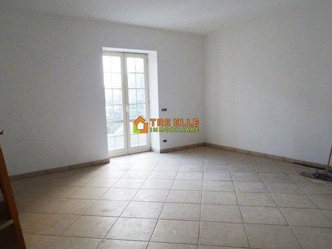 Trilocale in Via Spione s.n.c, Marigliano