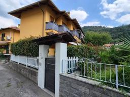 Villetta bifamiliare in Corso Pietro Rolandi, 10, Quarona