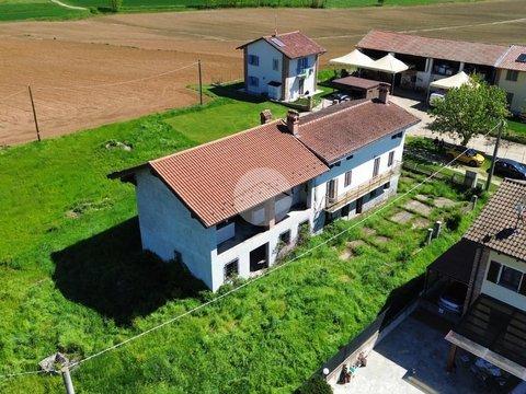 Villetta bifamiliare in Via Buttigliera, 187, Valle Pasano - Via Andezeno - Airali, Chieri