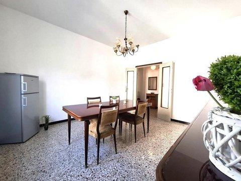 Trilocale in Via Antonio Labriola, 8, Centro Storico, Voghera