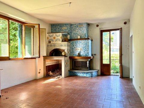 Villetta bifamiliare in Via Anna Frank, 1, Rufina