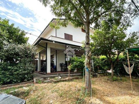 Quadrilocale in Via Efrem Nobili, 17, Molinella