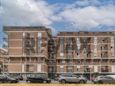 Bilocale in Via Lorenzo Delleani, 25, Centro Città, Biella