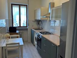 Trilocale in Via Tripoli, 43, Centro Città, Biella