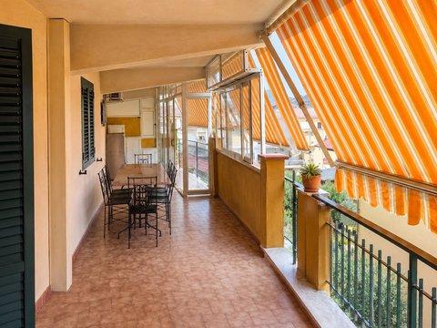 Bilocale in Via Catania, 55, Santa Teresa di Riva