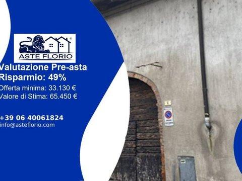 Bilocale in Via C. Petiti, 6, Caluso