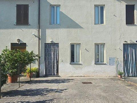 Casa indipendente in Via del Chiasso Lammari s.n.c, Lammari, Capannori