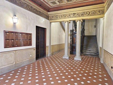 Appartamento su due piani in Piazza Carlo Goldoni, s.n.c, Santa Maria Novella, Firenze