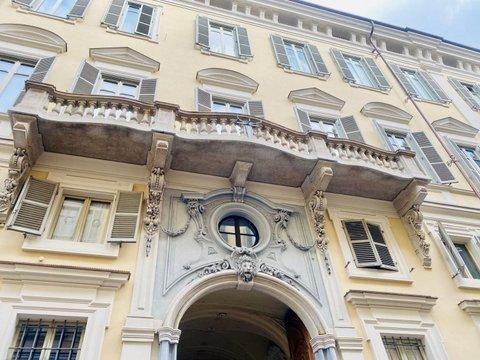 Appartamento su due piani in Via Bligny, 5, Centro, Torino