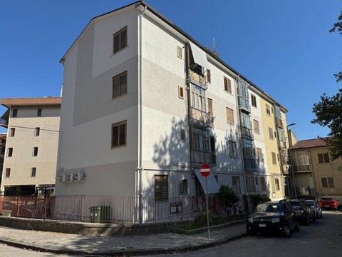 Quadrilocale in Via Gaetano Quagliariello, 3, Torrione - Sala Abbagnano, Salerno