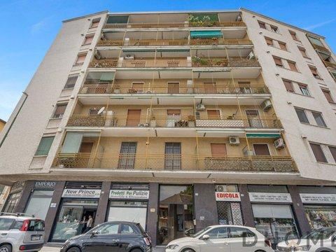 Bilocale in Via Felice Cavallotti, 137, Centro, Sesto San Giovanni