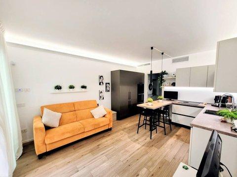 Bilocale in Via Napoleone Bonaparte, 23, Bovisio Masciago