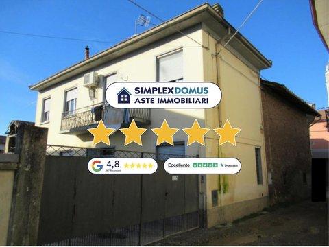 Appartamento in Via Colombara, Centro, Gambolò