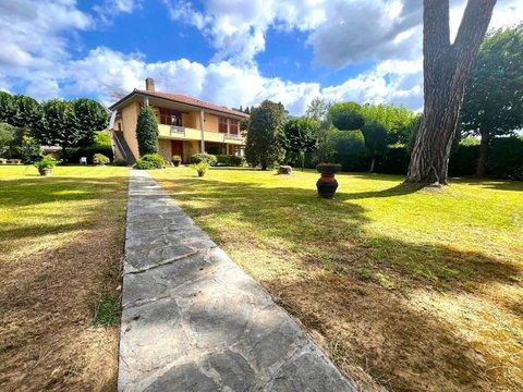 Villa in Piazza Vittorio Veneto, s.n.c, Centro, Montelupo Fiorentino