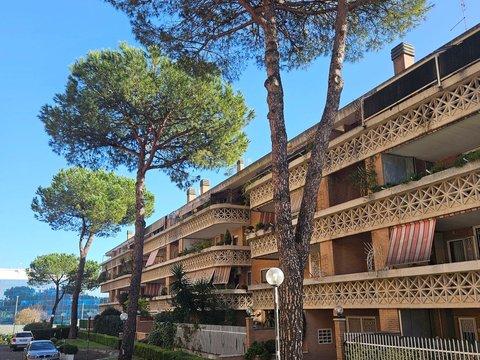 Quadrilocale in Via Raffaele Conforti, 130, Aurelia - Val Cannuta - Ergifee, Roma