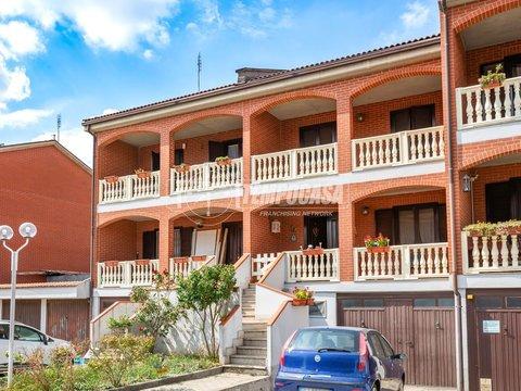 Villetta a schiera in Via Marocchi, 45, Poirino