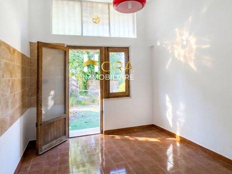 Bilocale in Via Poggio Tesoro, 11, Montemignaio