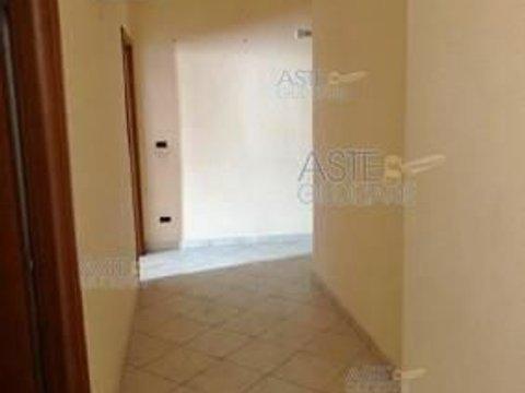 Quadrilocale in Via Gaetano Donizetti, 12, Tamburi - Lido Azzurro, Taranto